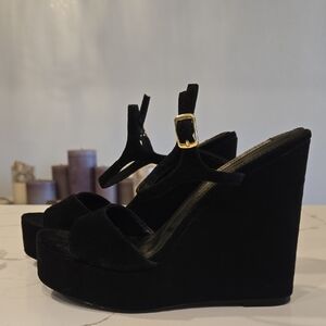Steve Madden Black Wedge Sandals with Ankle Strap